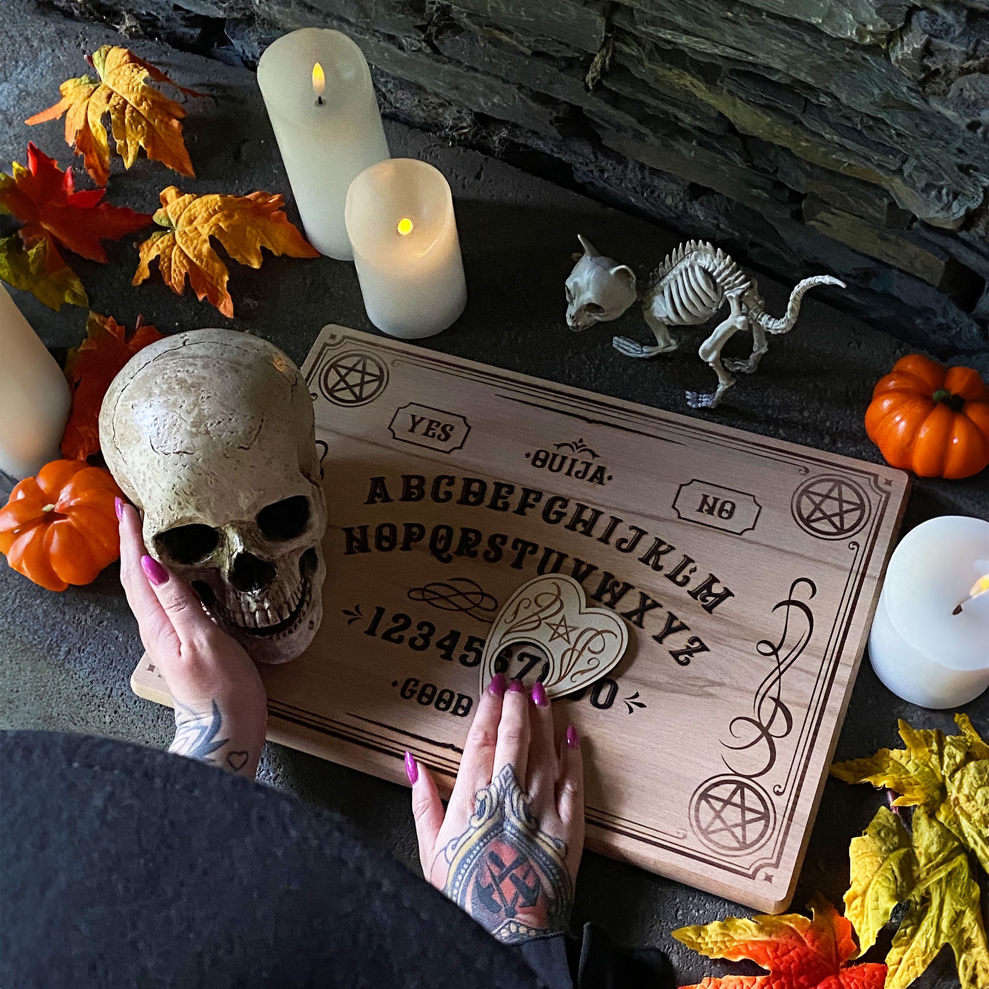 Ouija-Brett als Halloween-Dekoration